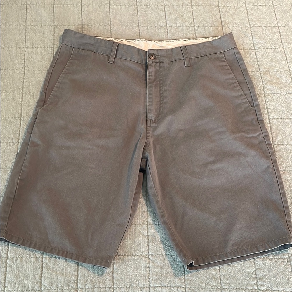 Volcom Men’s Gray Shorts